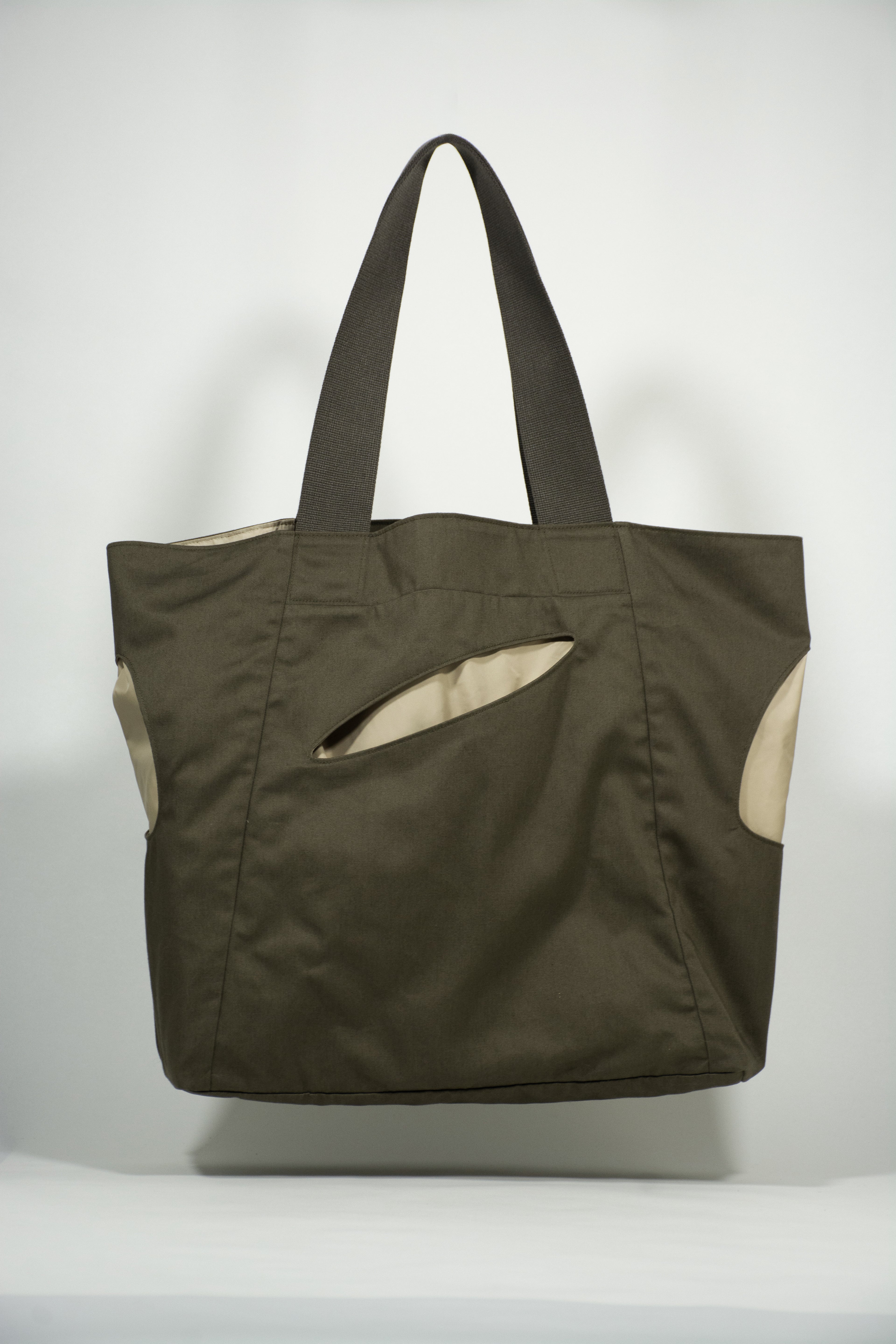 Signature Tote