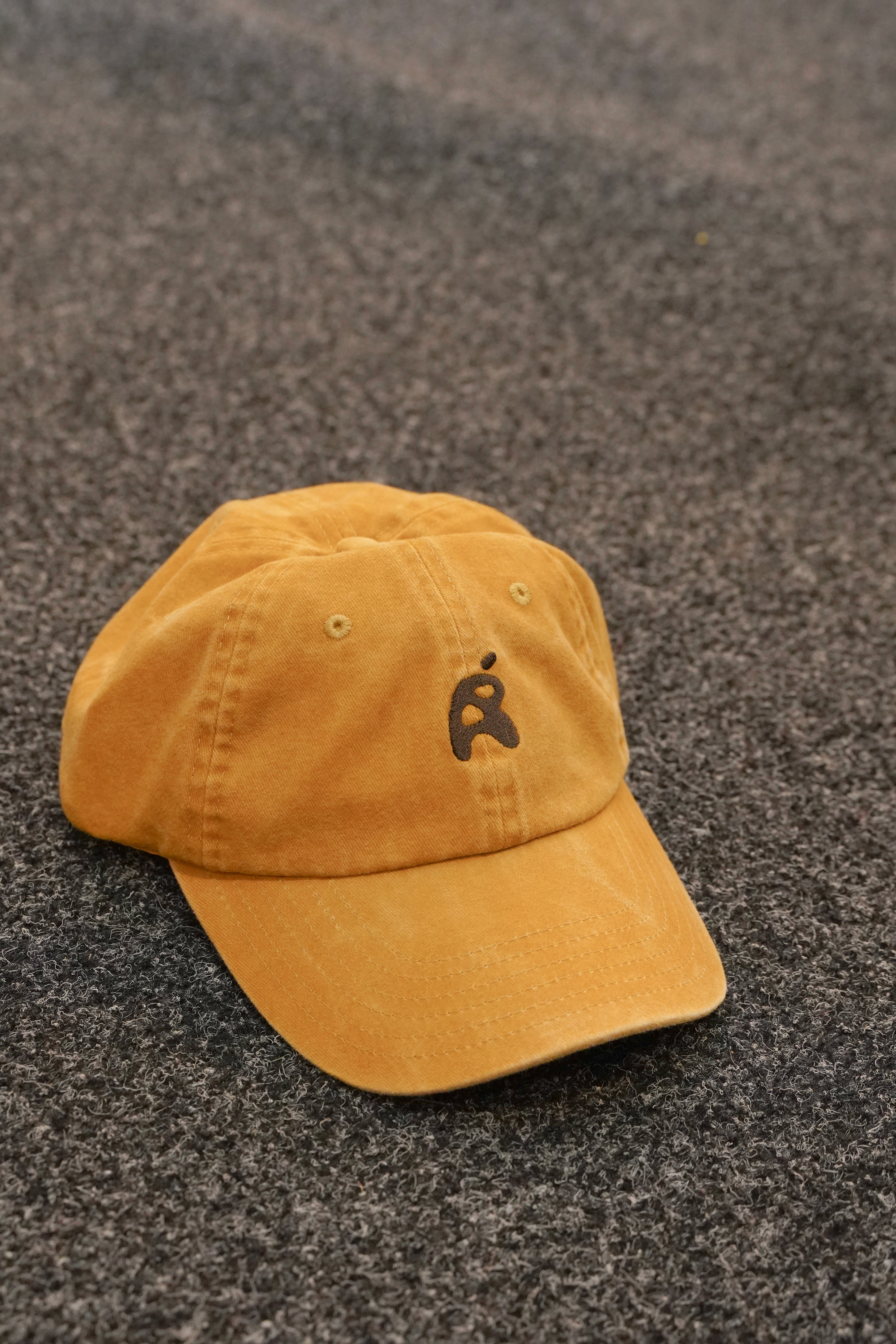 Logo Cap